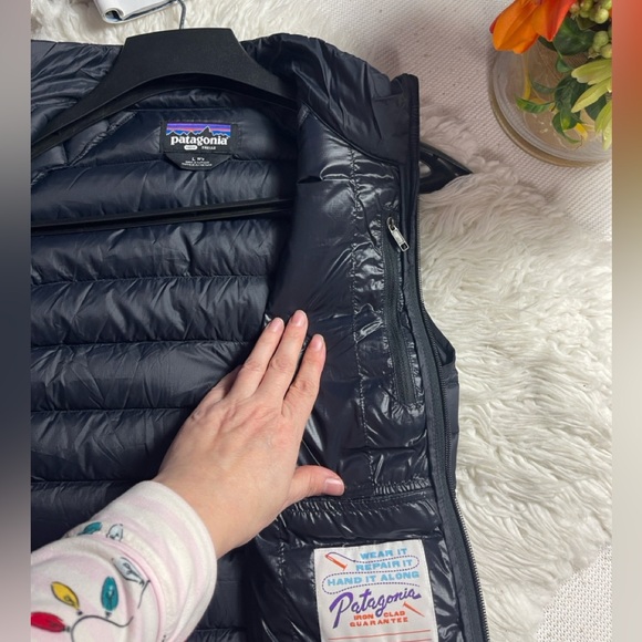 Patagonia Down 800 fill power Quilted Vest - Picture 12 of 16